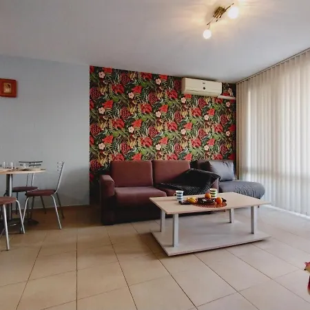 Apartament Marina View-bastetbs Daire *